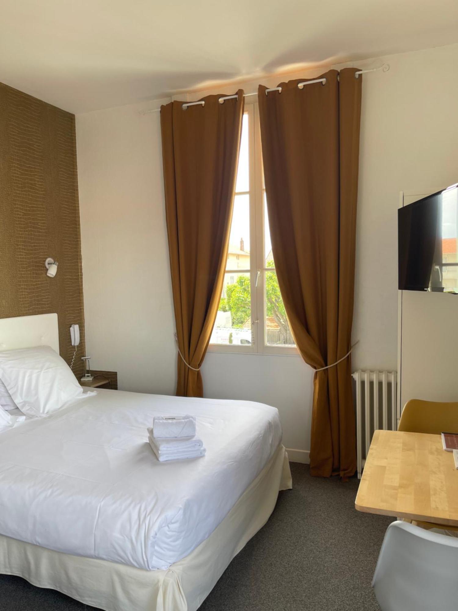 Hotel Michelet Plage Soulac-sur-Mer Exterior foto